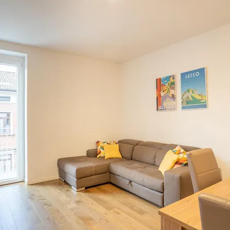 Apartment Delight - A Perfect Gateaway At Lecco
