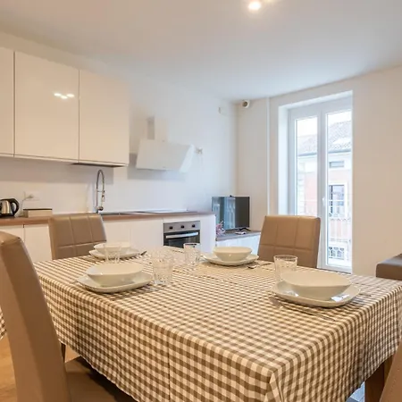 Delight - A Perfect Gateaway At Apartament Lecco